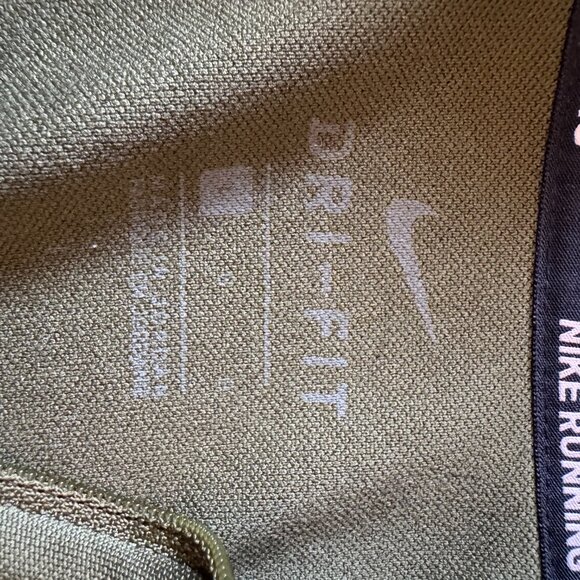 Nike Running Men's 1/4 Zip - Picture 2 of 2